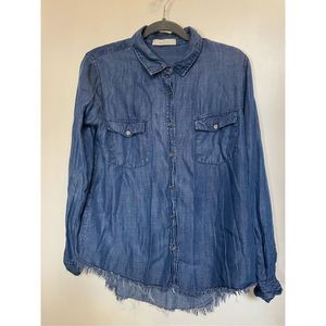 🔴 Stella Sky chambray button down shacket with raw hem size M